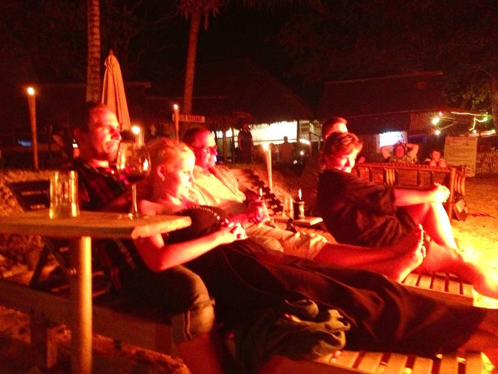 Nautilus Right On The Beach - Adult Only - Sha Extra Plus Ko Lanta Buitenkant foto
