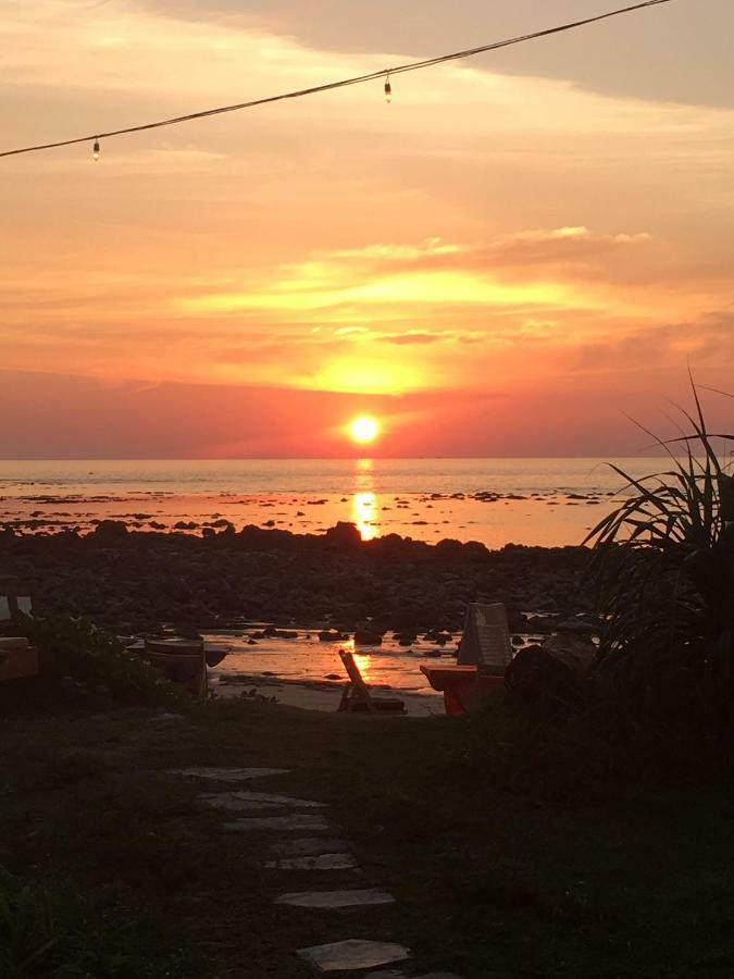 Nautilus Right On The Beach - Adult Only - Sha Extra Plus Ko Lanta Buitenkant foto